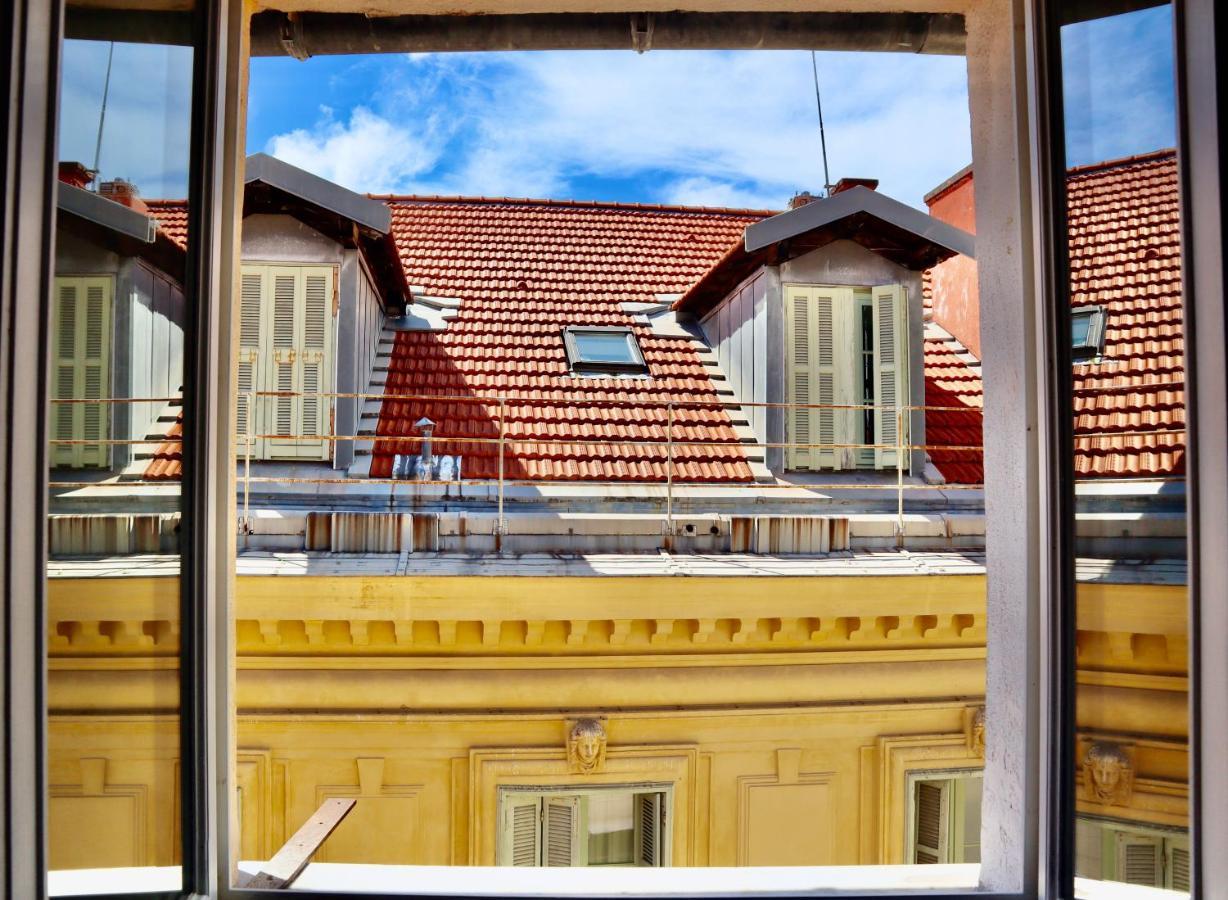 Lovely Split Appartment In The Heart Of The Old-Town Ница Екстериор снимка
